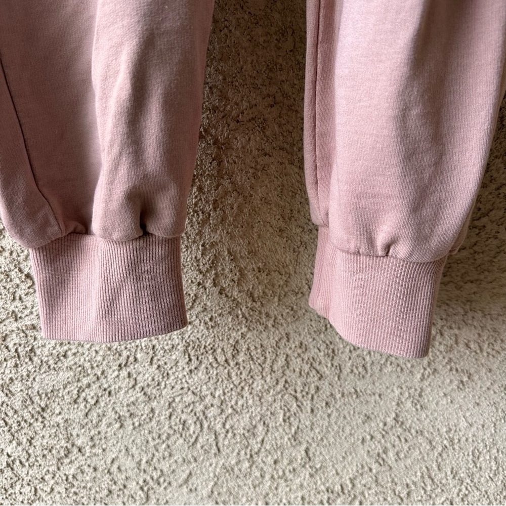 Gymshark pink Joggers - Picture 4 of 8